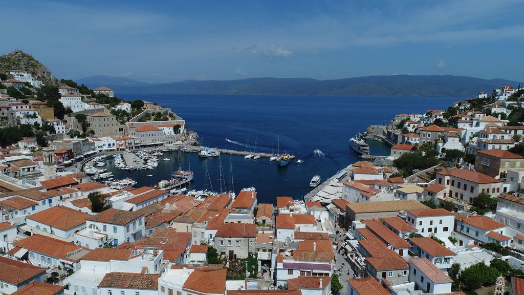 Achilleas Pension Hydra  Buitenkant foto